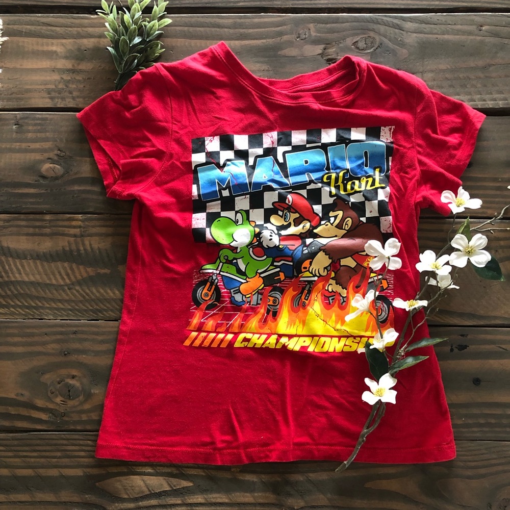 Mario cart short sleeve shirt